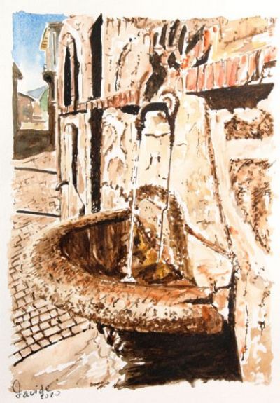 Vecchia fontana in pietra