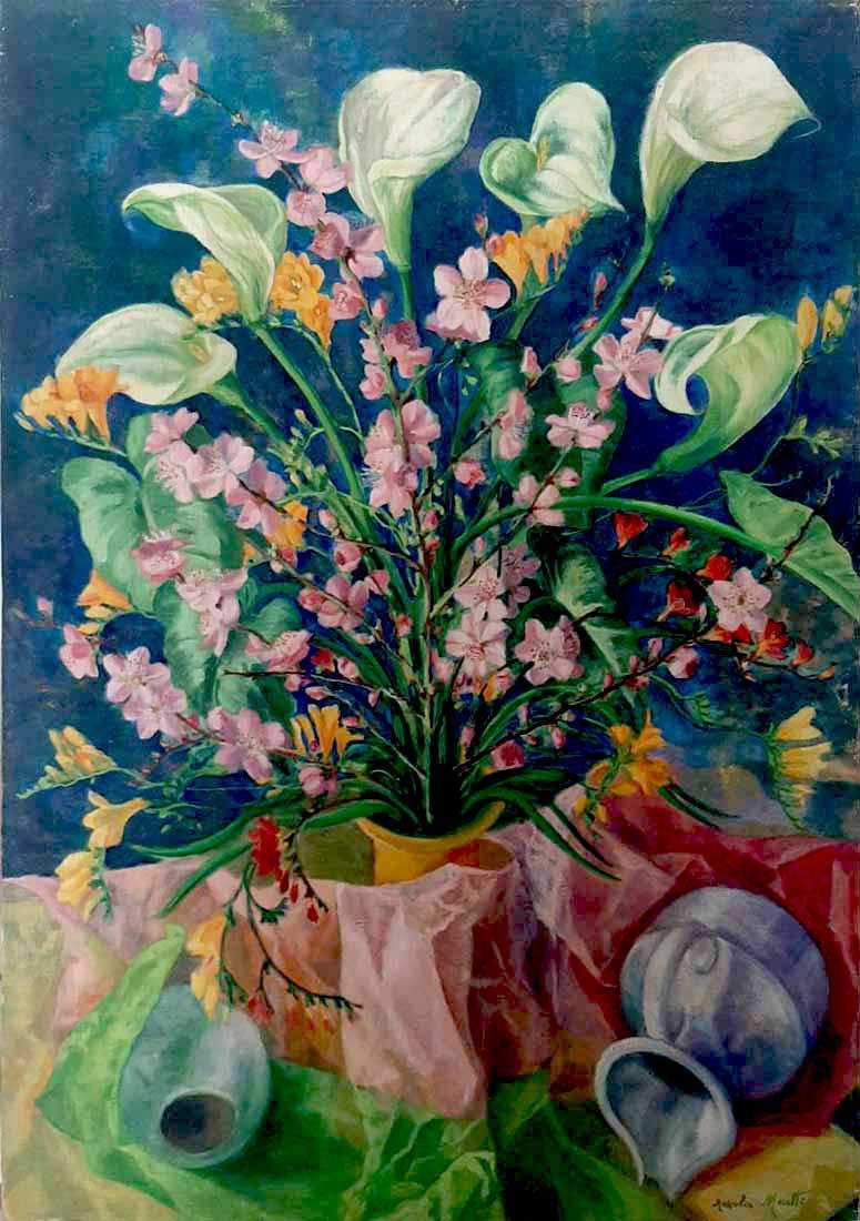 Composizione floreale con fondo bleu